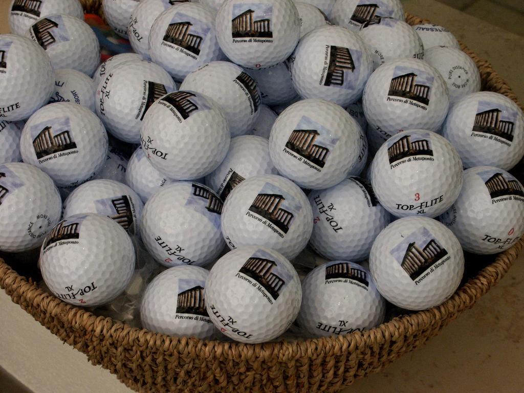 בית הארחה Golf Club מטאפונטו מראה חיצוני תמונה